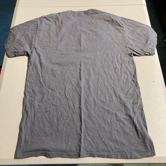 Star Wars Grogu The Child Grey Graphic T-shirt Men's Size Medium M 38/40 EUC - Picture 2 of 4